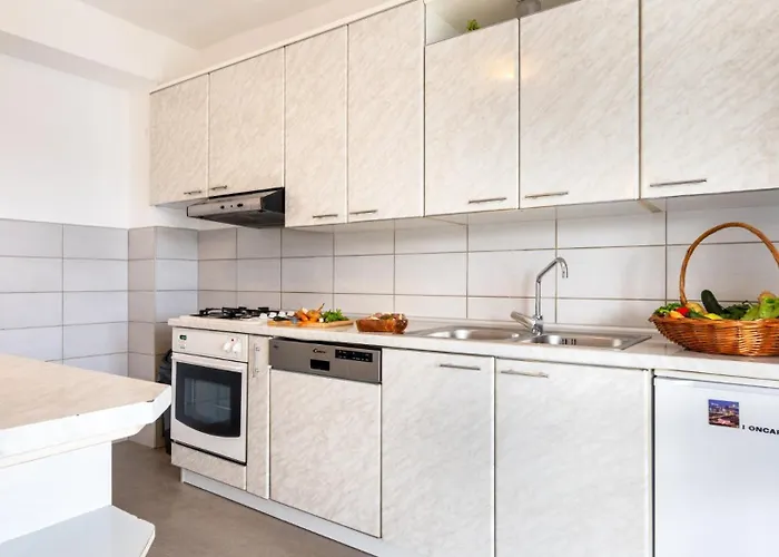 Marija By Guide דירה *